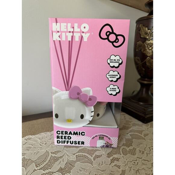 Hello Kitty Ceramic Reed Diffuser Lavender Scent Pink Brand New Sealed Box - Picture 3 of 5